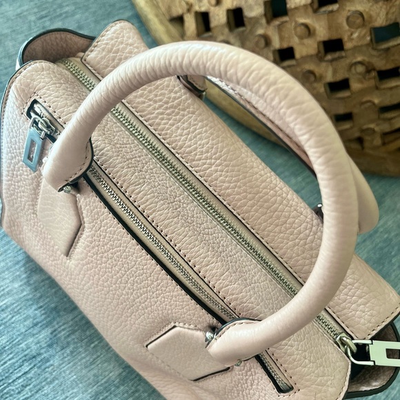 Michael Kors Selby Handbag (Ballet pink) - Picture 5 of 9